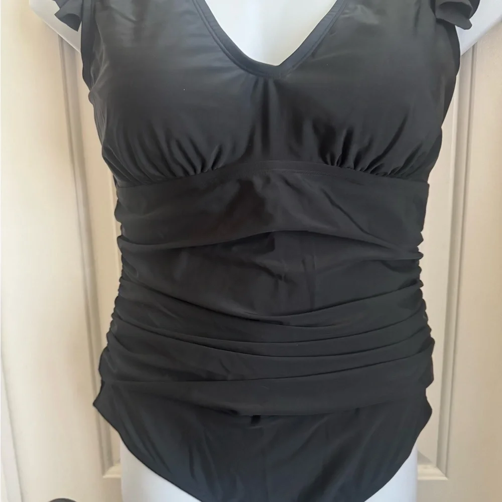 Laphee Rose nwt size